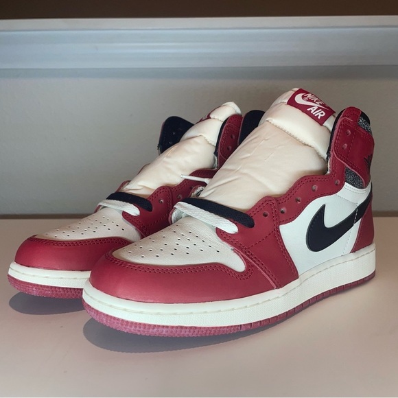 Jordan Retro High OG youth grade school Chicago Lost and Found